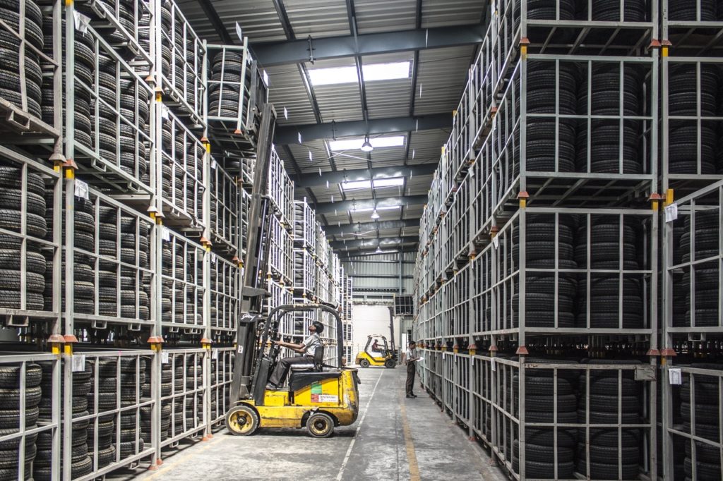 warehouse-shipping-warehouse management