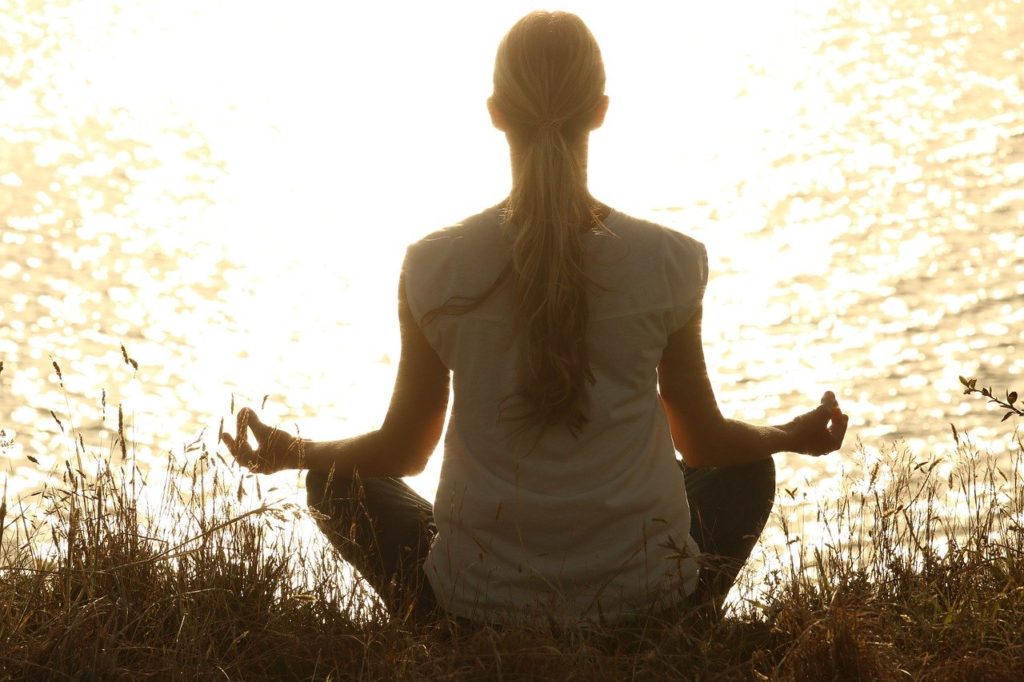 Top best benefits of Yoga for health in winter