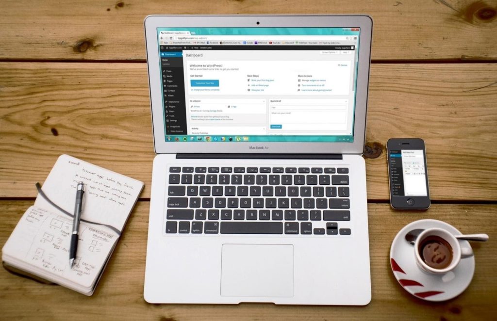 laptop-technology-work from home