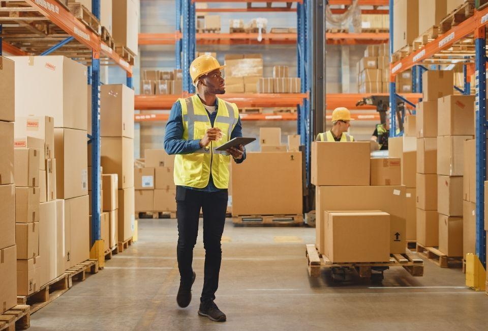 Top Tips for Starting a Warehouse Manager Position