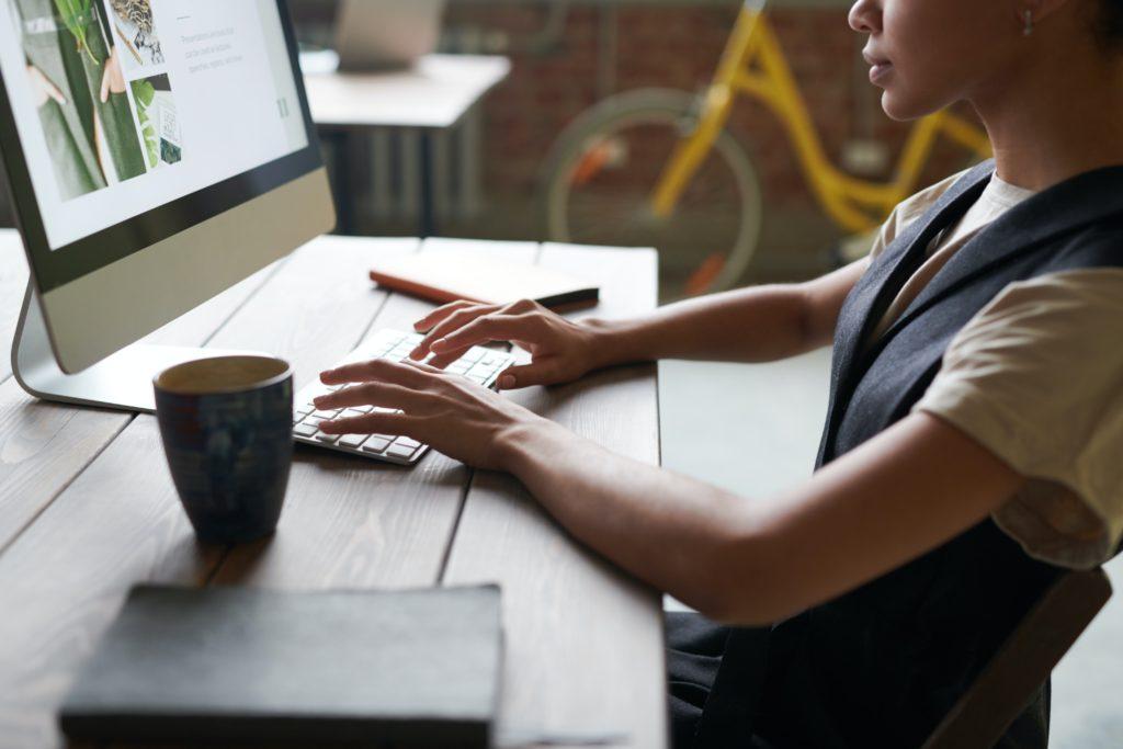 How Does Affiliate Marketing Work for Your Business (1) (1)