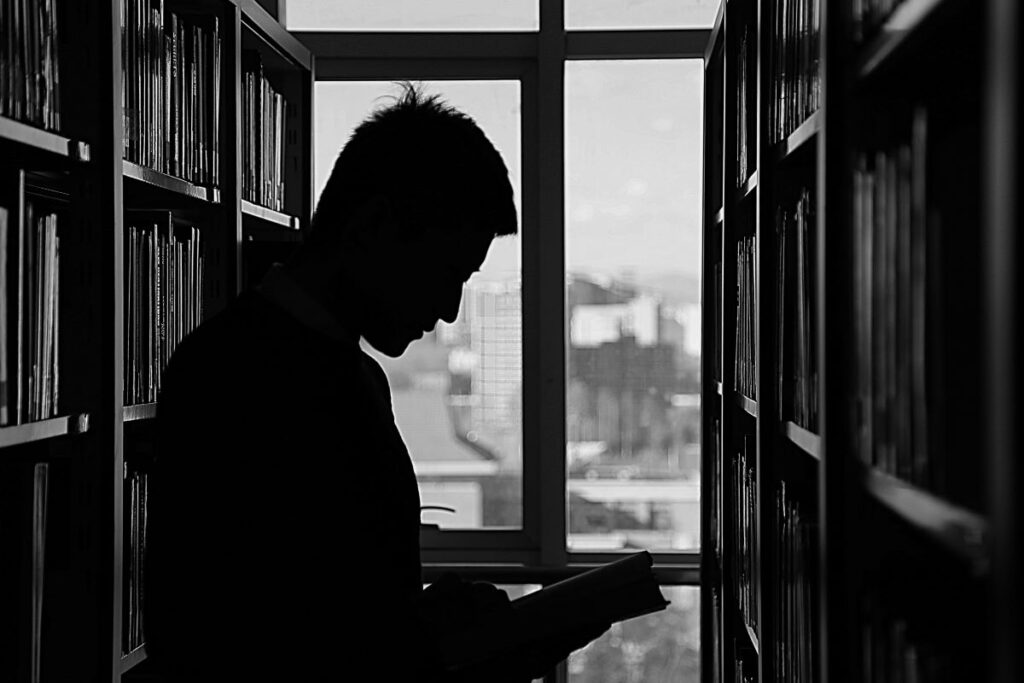 The Benefits of Cultural Immersion Through Studying Abroad