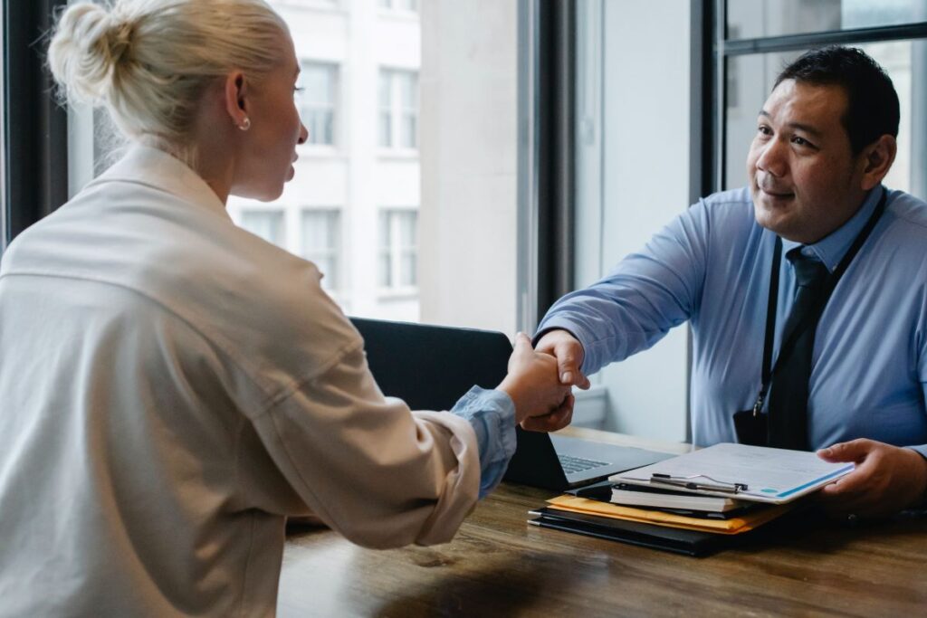 8 Tips to Help Your Resume Stand Out