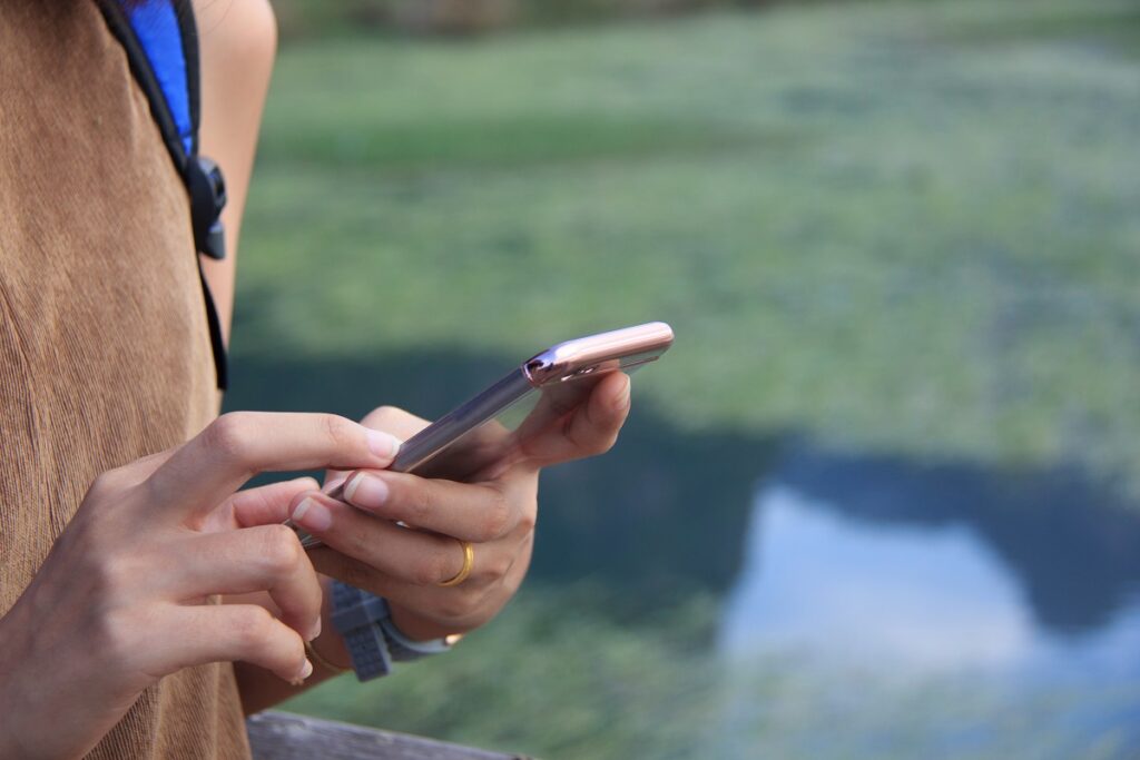 How to Drive Customer Engagement Through SMS Marketing