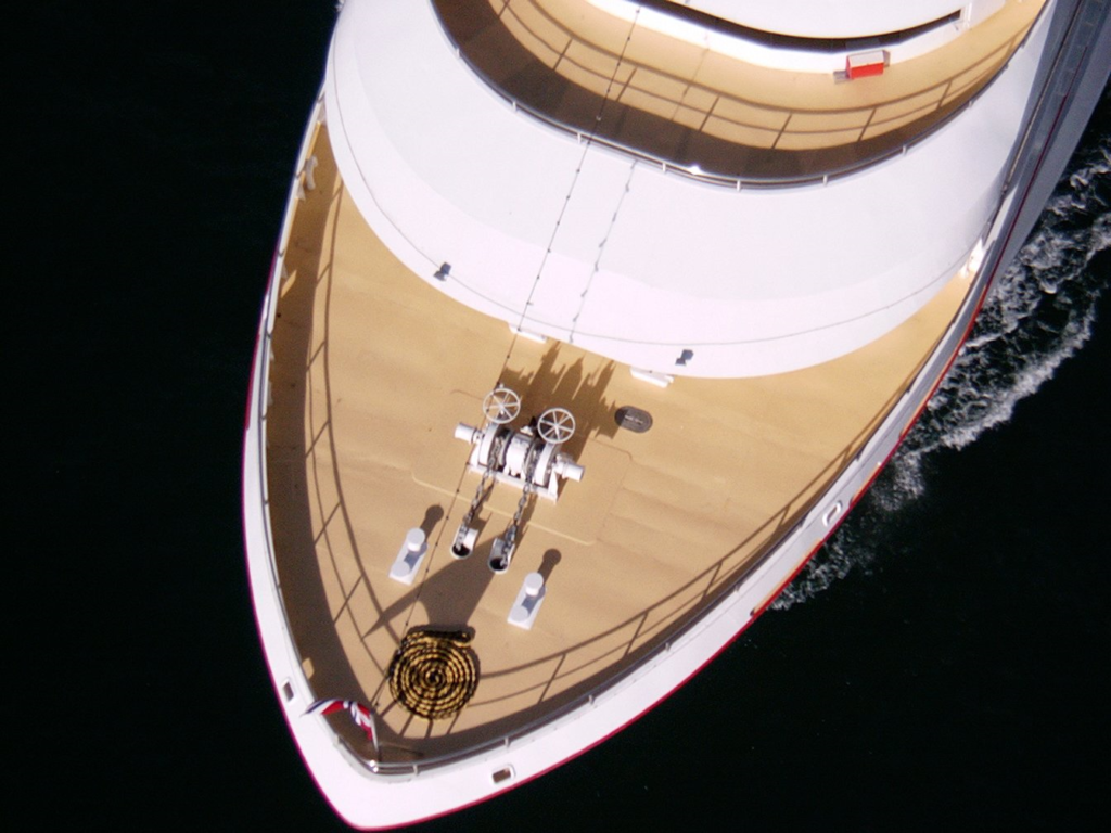 ship-yacht