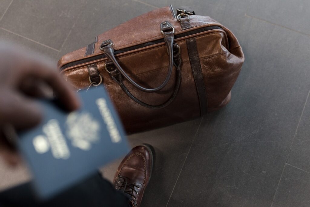 Helpful Tips on Navigating the World of Work Travel