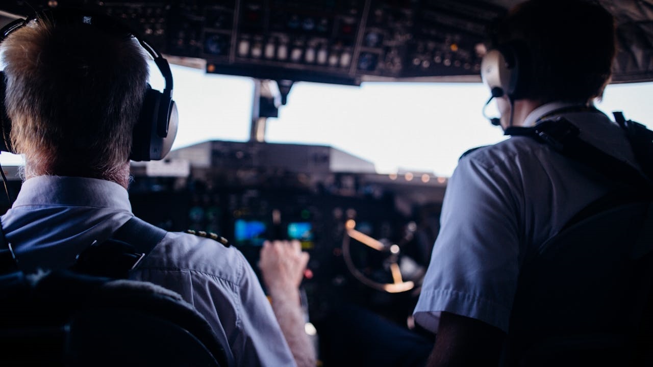 Ways Pilots Can Find Affordable Headsets