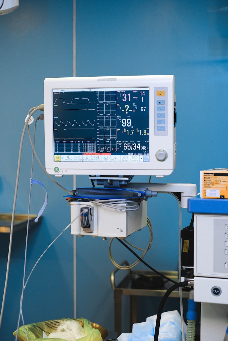 hospital monitor displaying heart rate