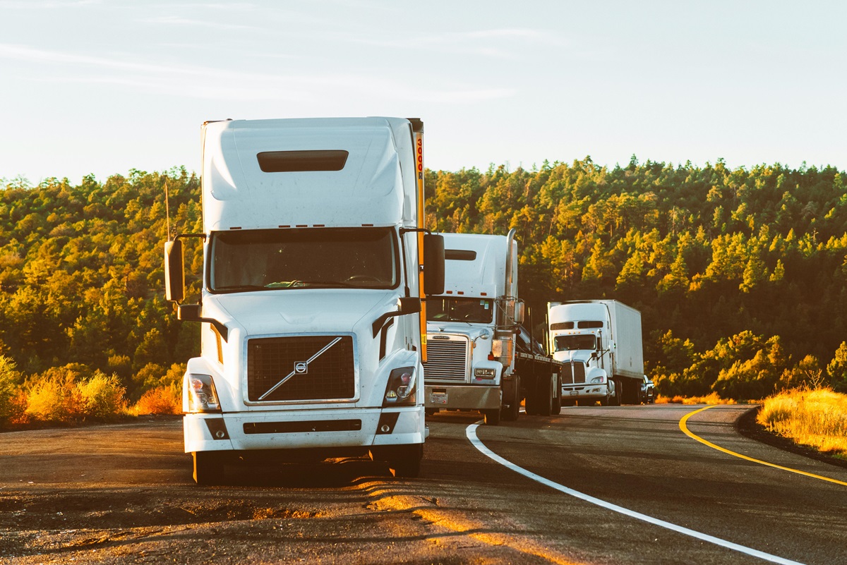 How to Choose the Best Liability Insurance for Your Trucking Business