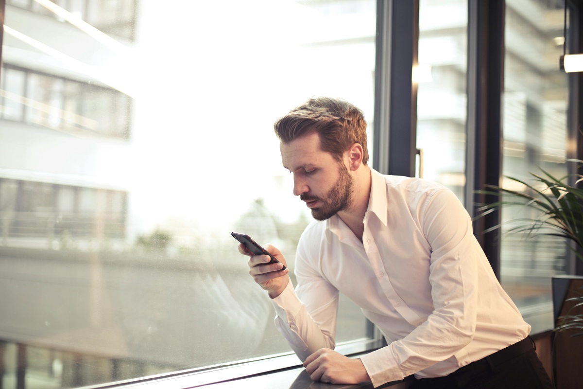 Top Tips for Making Your Company Stand Out Over the Phone