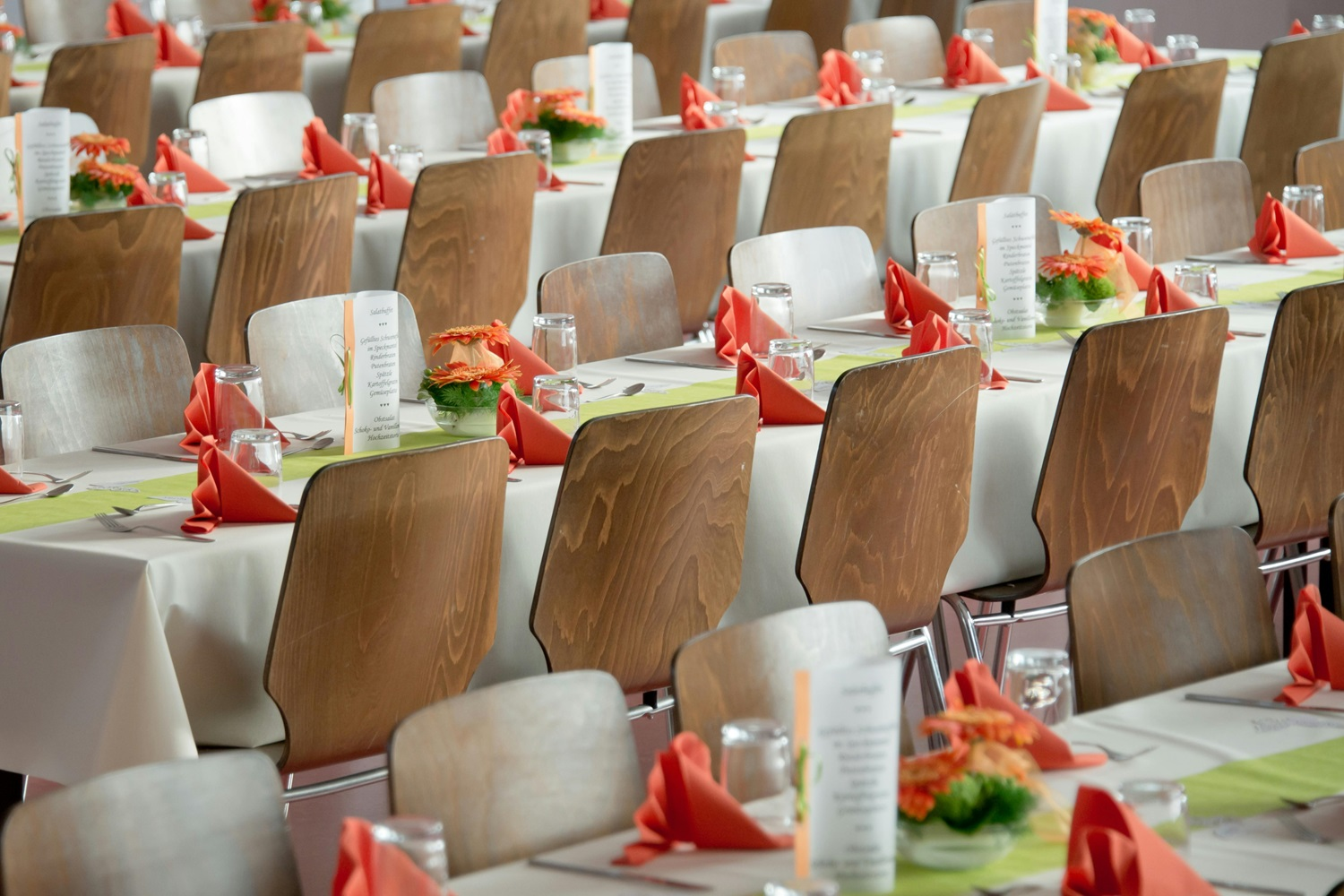 How Can You Simplify Corporate Event Planning