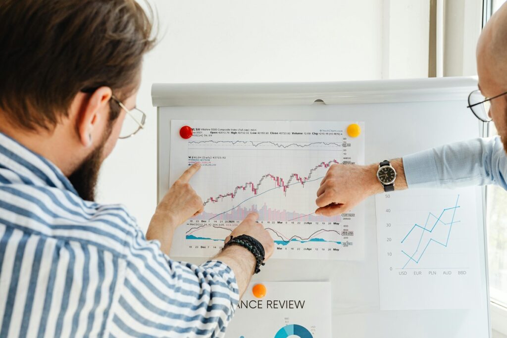 How Business Leaders Use Long-Term Trends to Optimize Time and Output