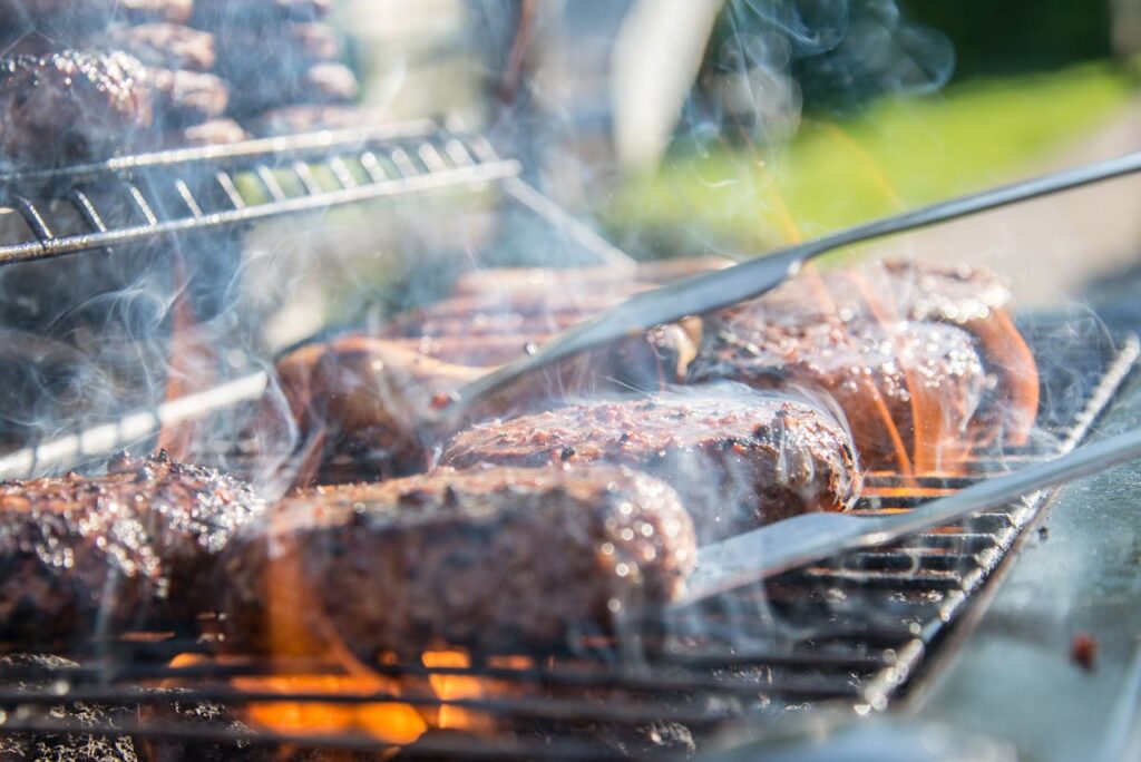 How to Best Prepare For a Backyard Cookout