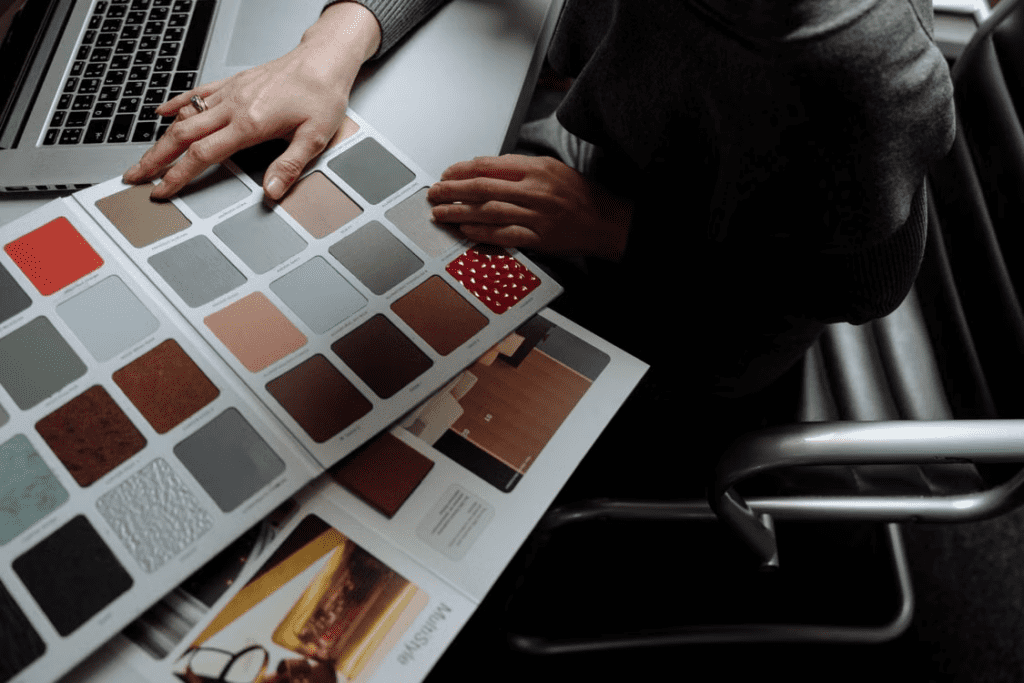 home design business
https://www.pexels.com/photo/close-up-photo-of-color-palette-5582595/
