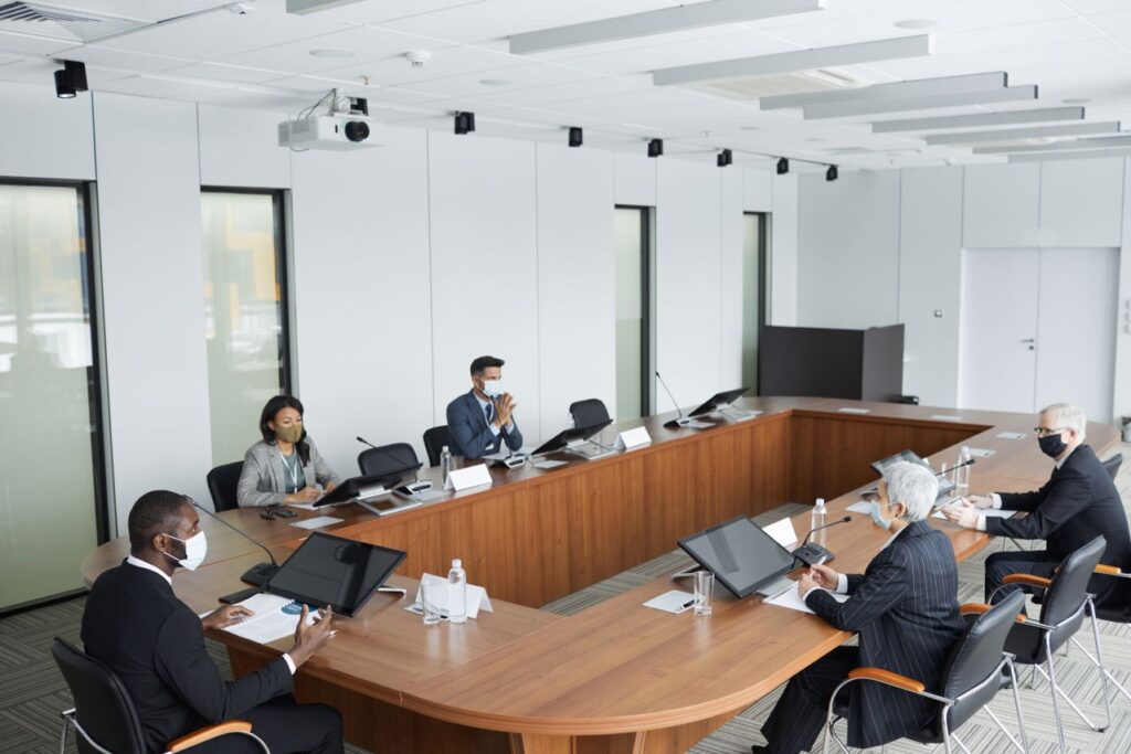 What You Can Do To Better Improve Employee Moral 1 - Lead Grow Develop - Business, Technology, Personal Development What You Can Do To Better Improve Employee Moral 1