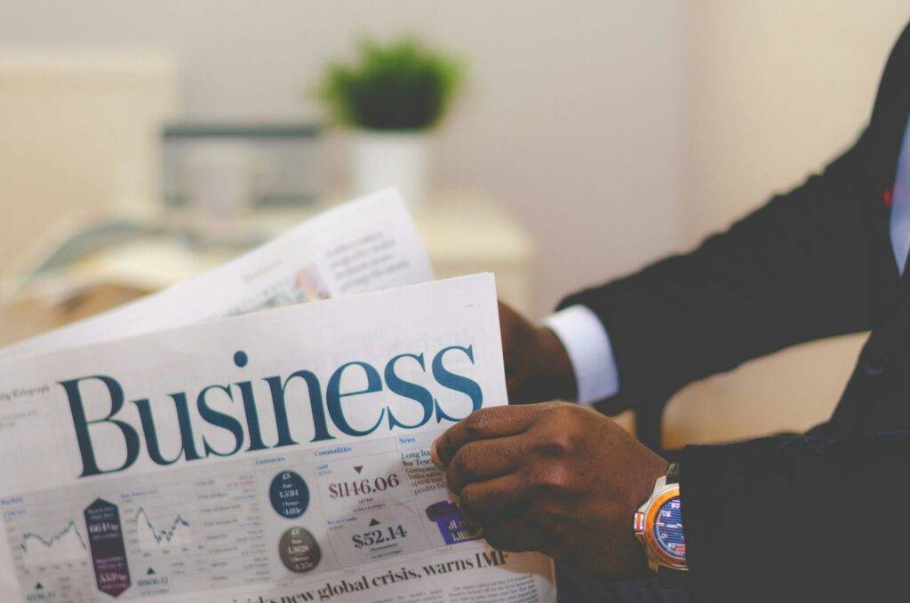 online business directories
https://unsplash.com/photos/person-wearing-suit-reading-business-newspaper-E7RLgUjjazc