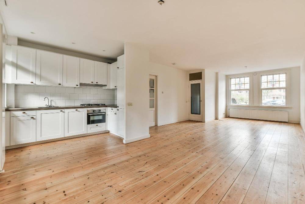 Flooring in a modern kitchen