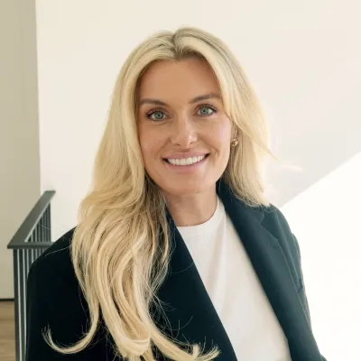 25 Leadership Skills to Develop: Why They Matter and How to Improve 22 Emmy Byers, Founder and Managing Director, Poppy Planning